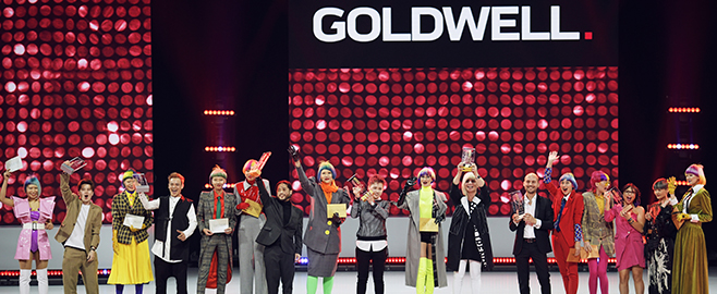 Global Zoom, czyli coroczne wydarzenie gromadzące blisko trzy tysiące stylistów Goldwell z całego świata, zmieni się w 2020 roku w Kao Salon Global Experience, a konkurs Color Zoom w Global Creative Awards. To dwie najważniejsze wiadomości przekazane uczestnikom Global Zoom 2019, który miał miejsce w Wiedniu 29 i 30 września.