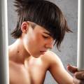 Hair: La barbería De Diego | @labarberiadediego | Photography: Ernesto Gonca | @ernestogonca | MUA: Inma | @creearte_inmavidal | Styling: La barbería De Diego | @labarberiadediego | Products: SkullMen @skullmen_k89